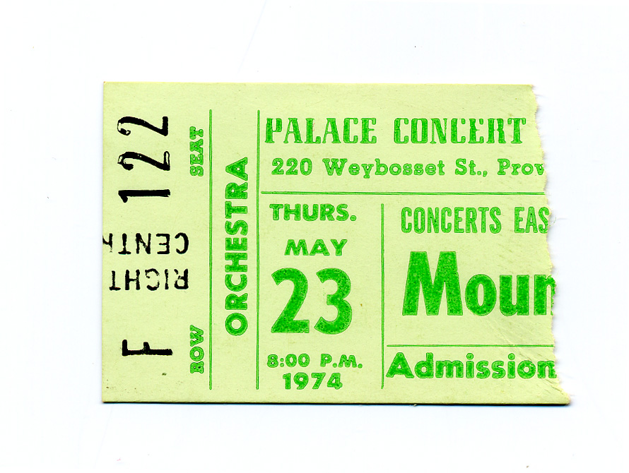 Mountain1974-05-23PalaceConcertTheaterProvidenceRIupgrade (4).jpg